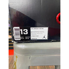 Load image into Gallery viewer, AIR JORDAN 11 72-10 SZ 13
