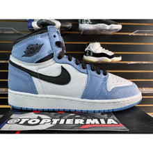 Load image into Gallery viewer, AIR JORDAN 1 HIGH OG UNIVERSITY BLUE (GS) SZ 5Y
