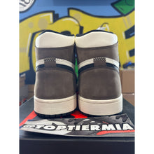 Load image into Gallery viewer, air jordan 1 dark mocha 2020 sz 8.5
