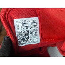 Load image into Gallery viewer, ADIDAS X NCAA FORUM LOW NC STATE  SZ 8 BRAND NEW

