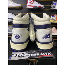 Load image into Gallery viewer, NEW BALANCE 650R AIME LEON DORE WHITE NAVY SZ 11 BRAND NEW
