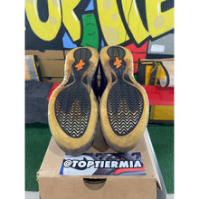 Load image into Gallery viewer, nike foamposite one phoenix suns 2013 sz 8.5
