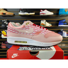 Load image into Gallery viewer, NIKE AIR MAX 1 PRM STRAWBERRY LEMONADE SZ 14
