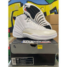 Load image into Gallery viewer, air jordan 12 rising sun 2009 sz 10.5 BRAND NEW

