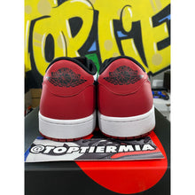 Load image into Gallery viewer, air jordan 1 low black toe 2023 sz 13
