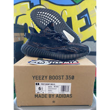 Load image into Gallery viewer, yeezy boost 350 v2 mx rock 2021 sz 6.5
