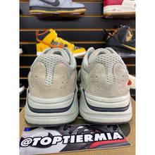 Load image into Gallery viewer, YEEZY 700 BOOST SALT SZ 8.5
