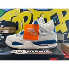 Load image into Gallery viewer, air jordan 4 gs military blue 2024 sz 6.5y BRAND NEW
