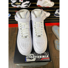 Load image into Gallery viewer, AIR FORCE 1 MID SUPREME WHITE SZ 10.5
