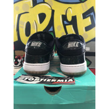 Load image into Gallery viewer, nike sb dunk low 420 intergalactic 2017 sz 9.5
