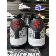 Load image into Gallery viewer, AIR FORCE 1 NIKE ID SUPREME BY YOU SZ 11 BRAND NEW
