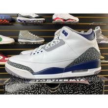 Load image into Gallery viewer, AIR JORDAN 3 MIDNIGHT NAVY  SZ 12
