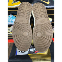 Load image into Gallery viewer, AIR JORDAN 1 HIGH OG PALOMINO SZ 8.5
