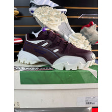 Load image into Gallery viewer, VALENTINO CLIMBERS x UNDERCOVER SZ 42/9
