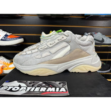 Load image into Gallery viewer, AMIRI BONE RUNNER GREY SZ 43 / 10M

