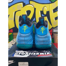 Load image into Gallery viewer, nike foamposite one weatherman 2013 sz 10
