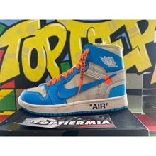 Load image into Gallery viewer, air jordan 1 high og off-white unc 2018 sz 5
