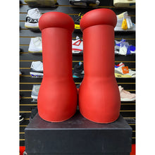 Load image into Gallery viewer, MSCHF BIG RED BOOT SZ 9
