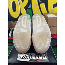 Load image into Gallery viewer, air jordan 3 pure white 2018 sz 8.5
