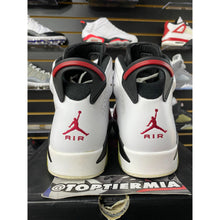 Load image into Gallery viewer, AIR JORDAN 6 CARMINE 2014 SZ 9.5
