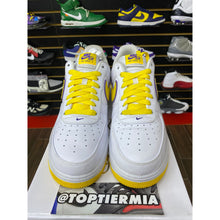 Load image into Gallery viewer, nike air force 1 low kobe bryant lakers home sz 13
