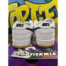Load image into Gallery viewer, nike sb dunk low white gum 2023 sz 13
