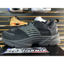 Load image into Gallery viewer, AIR JORDAN TRUNNER BLACK CAT SZ 9
