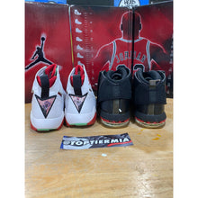 Load image into Gallery viewer, air jordan countdown pack cdp 16/7 2008 sz 9
