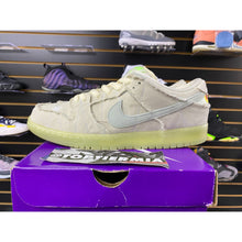 Load image into Gallery viewer, NIKE SB DUNK LOW MUMMY SZ 10.5
