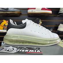 Load image into Gallery viewer, ALEXANDER MCQUEEN CLEAR SOLE SZ 44 / 11M
