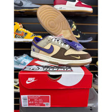 Load image into Gallery viewer, NIKE DUNK LOW SETSUBUN SZ 9 BRAND NEW
