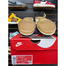 Load image into Gallery viewer, NIKE DUNK LOW SETSUBUN SZ 9 BRAND NEW

