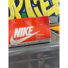 Load image into Gallery viewer, sky jordan 4 fire red 1989 sz 9.5c BRAND NEW
