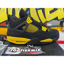 Load image into Gallery viewer, air jordan 4 thunder 2023 sz 11 BRAND NEW
