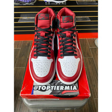 Load image into Gallery viewer, AIR JORDAN 1 HIGH OG SATIN SNAKE SZ 9.5

