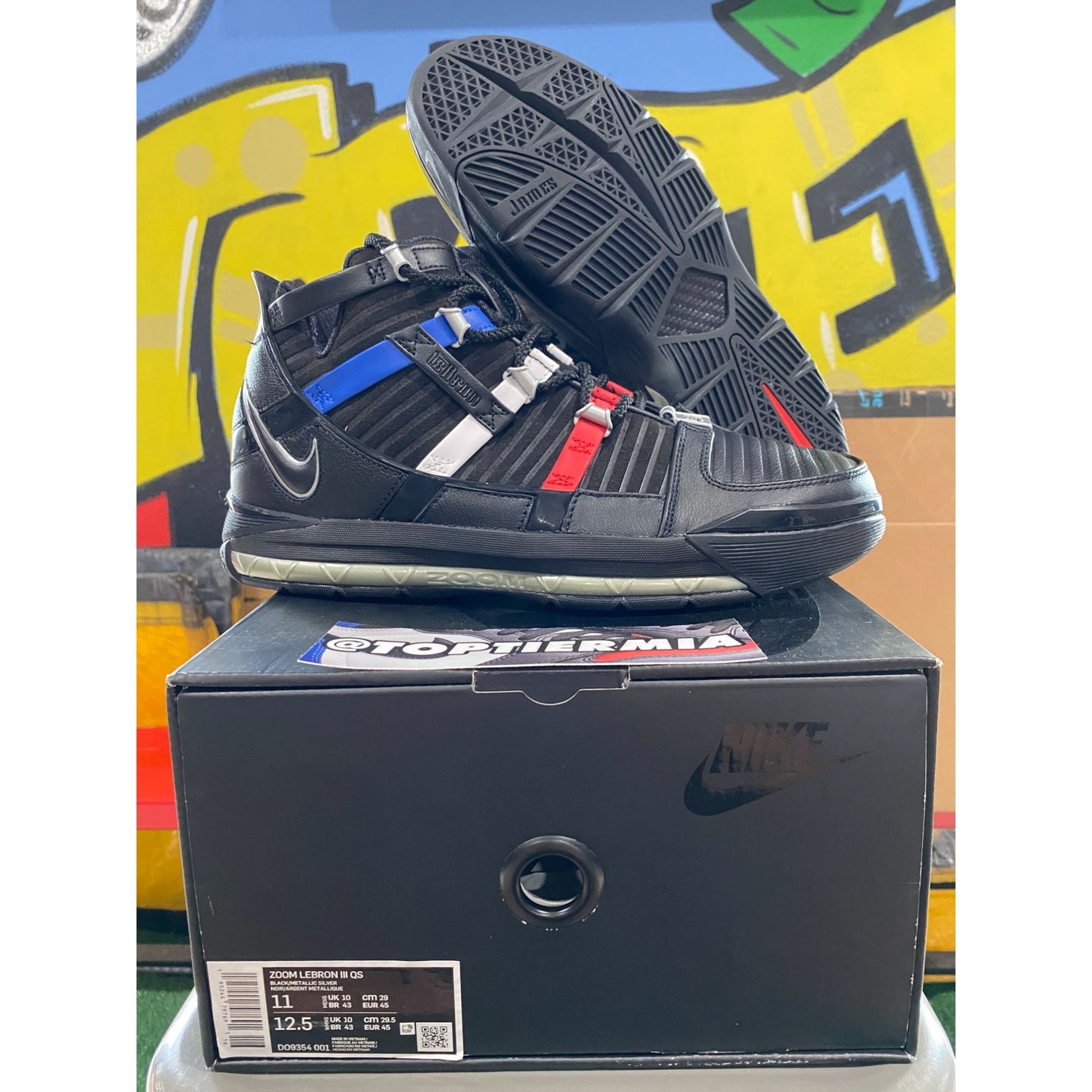 lebron 3 the shop black university red 2022 sz 11 BRAND NEW
