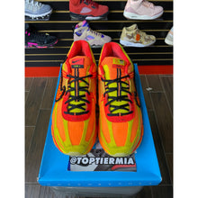 Load image into Gallery viewer, NIKE ZOOM VOMERO 5 DOERNBECHER  SZ 11
