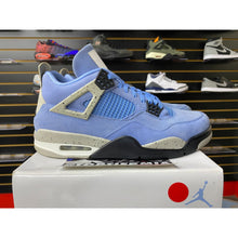 Load image into Gallery viewer, AIR JORDAN 4 UNIVERSITY BLUE SZ 11
