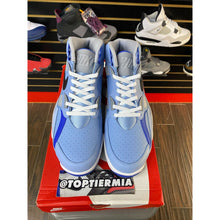 Load image into Gallery viewer, NIKE AIR TRAINER SC HIGH KANSAS CITY ROYALS  SZ 13
