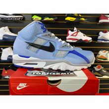 Load image into Gallery viewer, NIKE AIR TRAINER SC HIGH KANSAS CITY ROYALS  SZ 13
