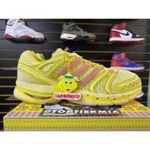 Load image into Gallery viewer, ADIDAS ADISTAR UNHEARDOF PORK CHOP PIGGY CHEESEBURGER SZ 13
