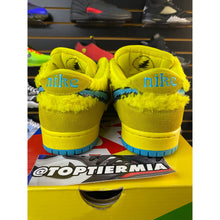 Load image into Gallery viewer, NIKE SB GRATEFUL DEAD YELLOW SZ 10.5
