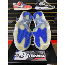 Load image into Gallery viewer, AIR JORDAN 11 LOW SPACE JAM SZ 8 2024

