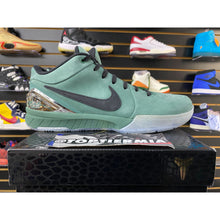 Load image into Gallery viewer, KOBE 6 GIRL DAD SZ 10.5 BRAND NEW
