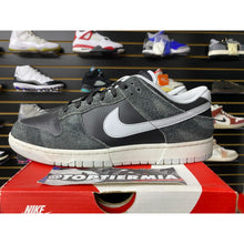 Load image into Gallery viewer, NIKE DUNK LOW RETRO ANIMAL PACK ZEBRA SZ 11
