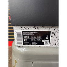 Load image into Gallery viewer, AIR JORDAN 4 WHITE CEMENT SZ 10.5 BRAND NEW
