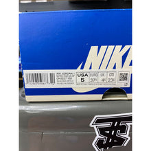Load image into Gallery viewer, AIR JORDAN 1 X TRAVIS SCOTT FRAGMENT SZ 5
