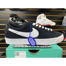 Load image into Gallery viewer, NIKE SB BLAZER LOW BLACK WHITE SZ 10 BRAND NEW
