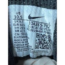 Load image into Gallery viewer, NIKE SHOCK R4 METALLIC GOLD SZ 10.5
