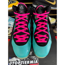 Load image into Gallery viewer, LEBRON 8 SOUTH BEACH SZ 11.5
